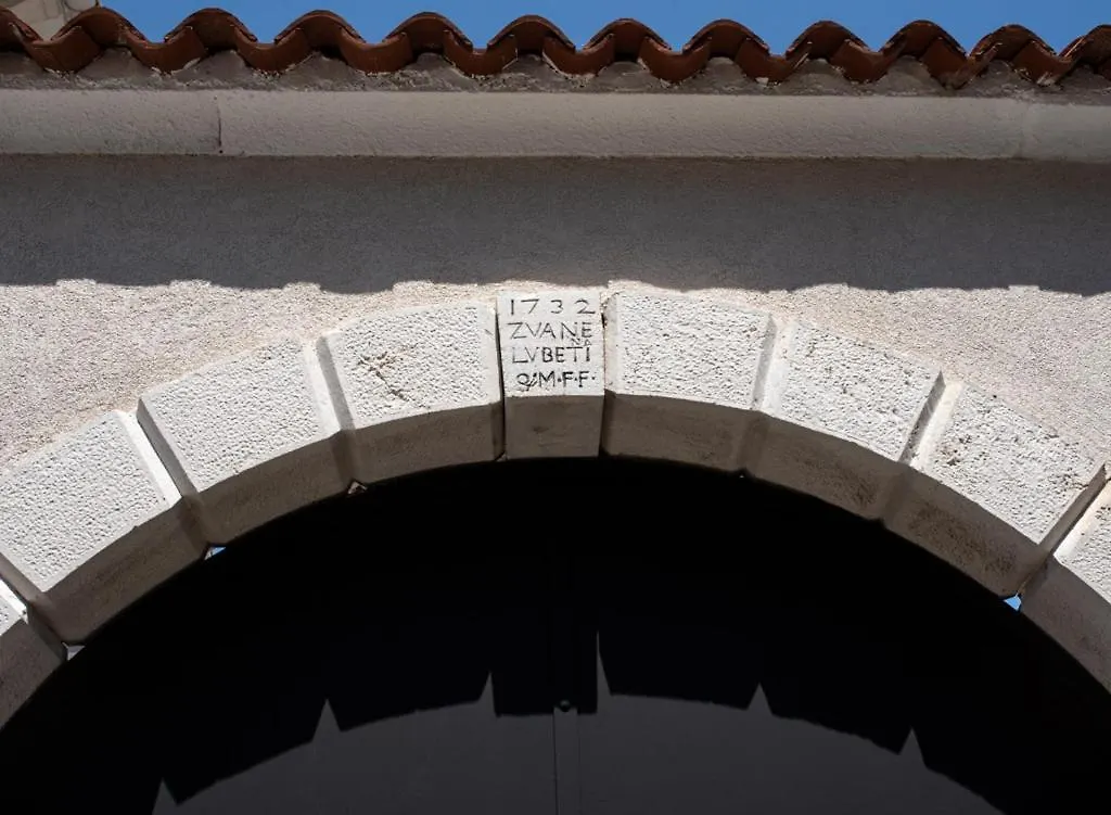 Moderno 3 Casa Vecchia Villa Peroj Croatia