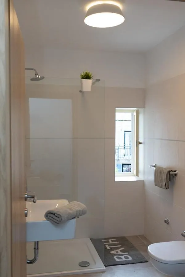 Moderno 3 Casa Vecchia Villa Peroj 0*,  Hırvatistan